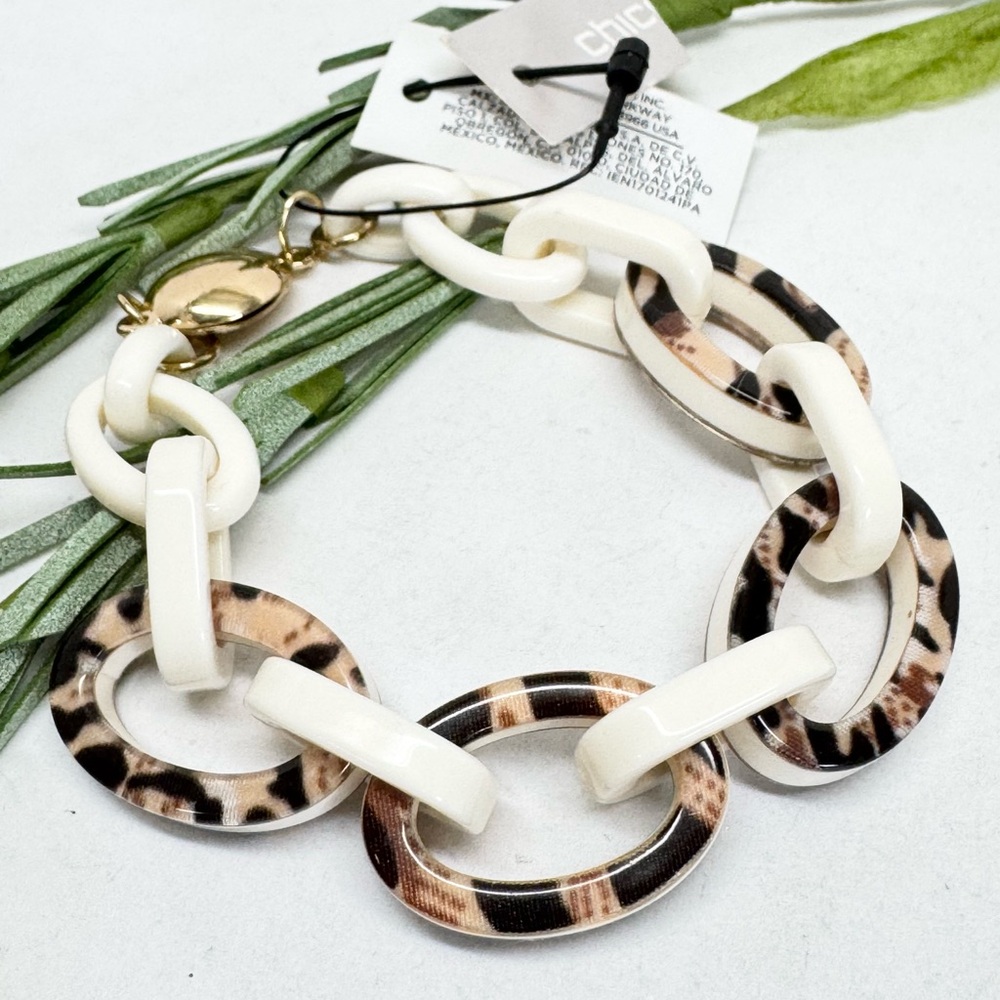Chico’s White & Brown Pattern Link Acrylic Bracelet NEW - Picture 5 of 8